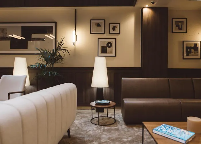 Honest Budapest By Chic & BasicAlbergo